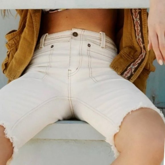 NWT FREE PEOPLE Rebel Rouser Cut Off Shorts - Picture 7 of 12